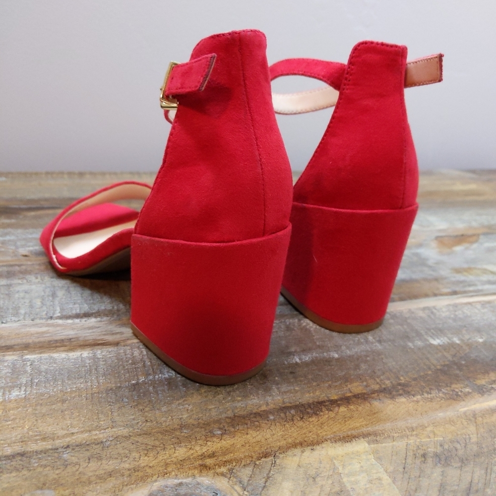 🆕🌿KENNETH COLE SANDALS🌿 - Picture 5 of 10